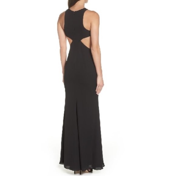 Fame & Partners The Midheaven Gown In Black - Picture 2 of 8